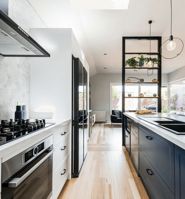 Foto de Dream Bathrooms and Kitchens